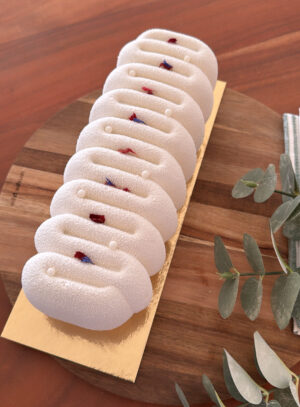 Bûche Vanille - Framboise & Pistache